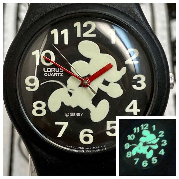 Vintage Disney X Lorus by Seiko Running Mickey Mouse Glow in the Dark Watch - Picture 1 of 16